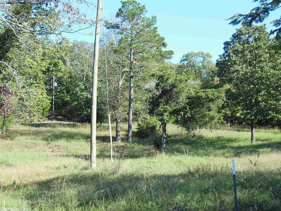 2nd image of 227 Mockingbird Rd