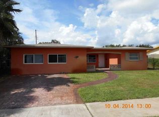 1520 NW 73rd Ave, Hollywood, FL 33024