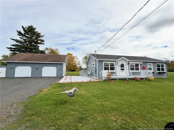 557 Chaleur St, Charlo, NB E8E 2C6