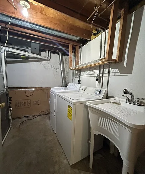 3170 E Lake Lansing Rd — Photo 9