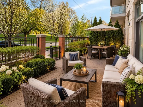 17 Ruddington Dr #101, Toronto, ON M2K 0A8