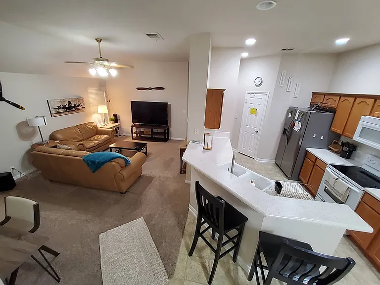 10007 Autumn Run Ln — Photo 12
