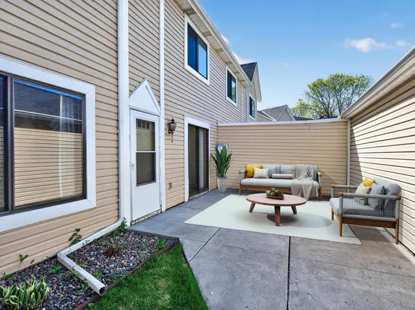 4505 Orchid Cir, Minneapolis, MN 55446