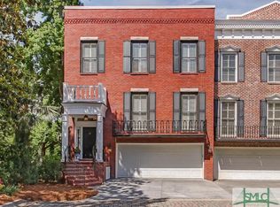 52 Thatcher Ln, Savannah, GA 31410