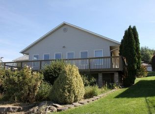 406 Riverview Dr, Asotin, WA 99402