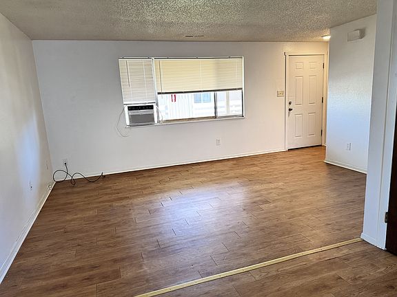 2nd image of 521 E 13th St #H