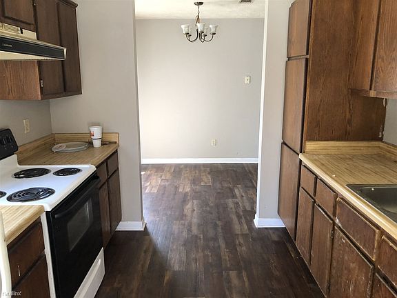 3rd image of 639 San Mario Ct