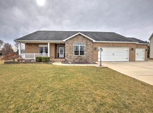 6501 Daybrook Dr, Decatur, IL 62521