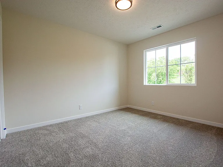 7118 N 79th Ct — Photo 25