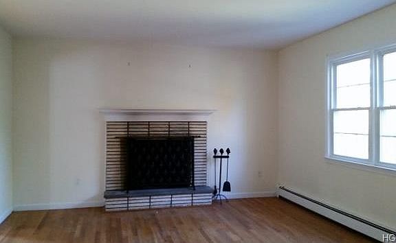 3rd image of 611 Giordano Dr