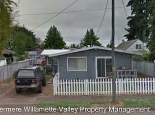 525 Tangent St APT A, Lebanon, OR 97355