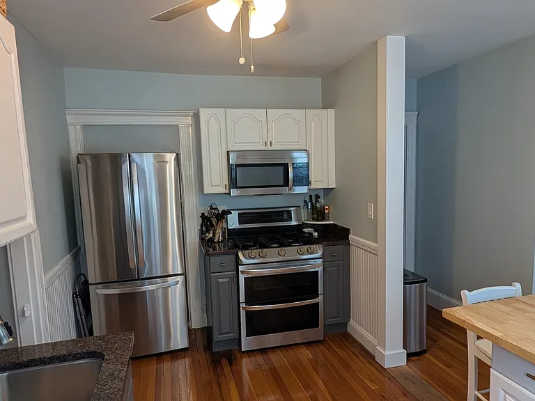 15 Adelaide St #1 — Photo 6
