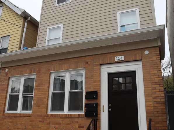 154 Garside St Floor 1, Newark, NJ 07104