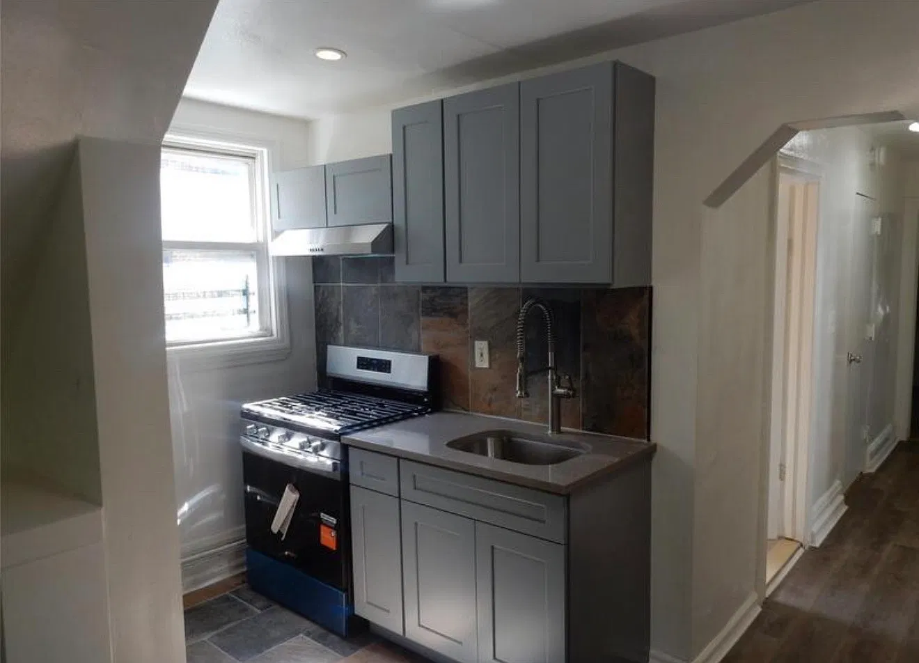 S Fulton Ave, Mount Vernon — Photo 1