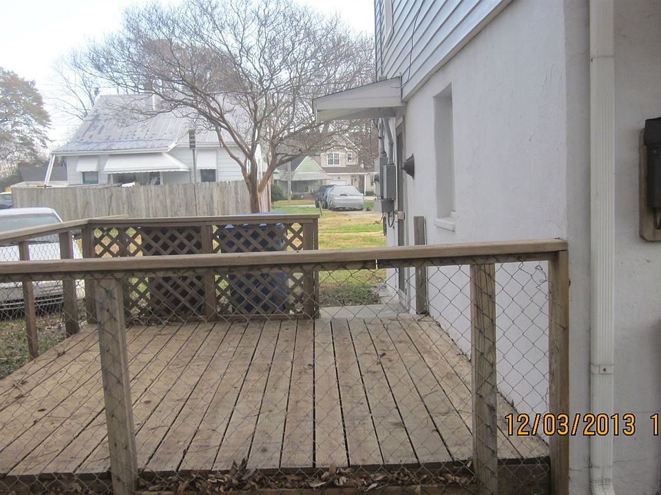 1st image of 713 Bainbridge Blvd #A