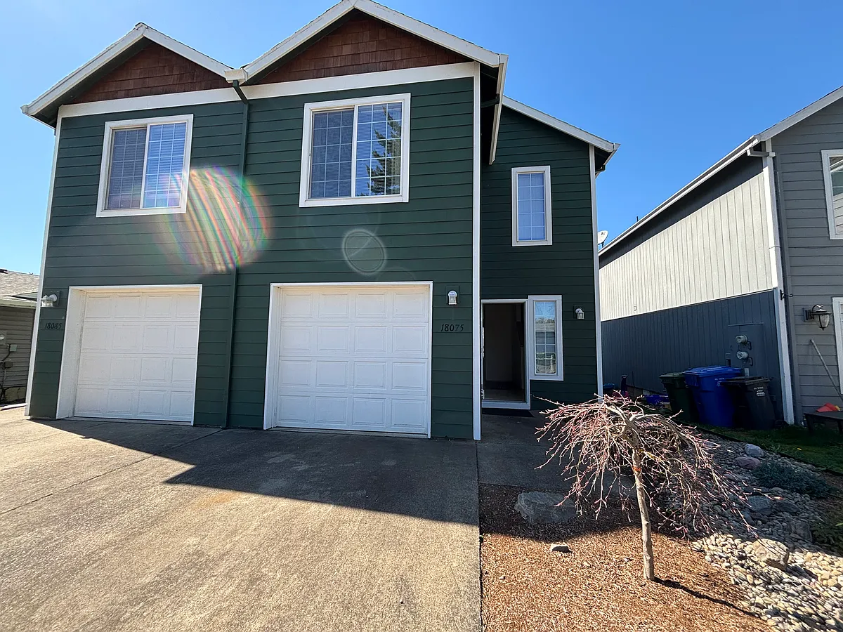 Building Photo - 18075 Bluff Rd