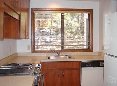 2nd image of 2110 Harriman St