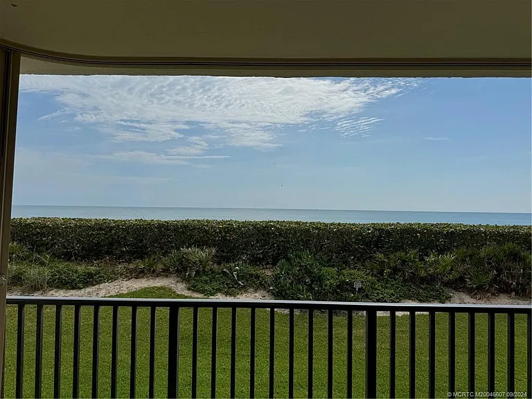 10044 S Ocean Dr #205 — Photo 30