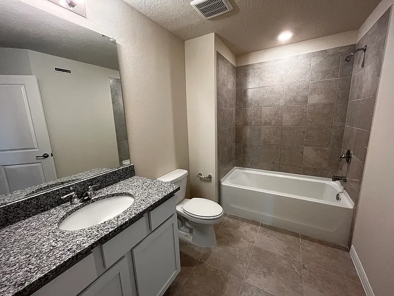 4537 Sparkling Shell Ave — Photo 13