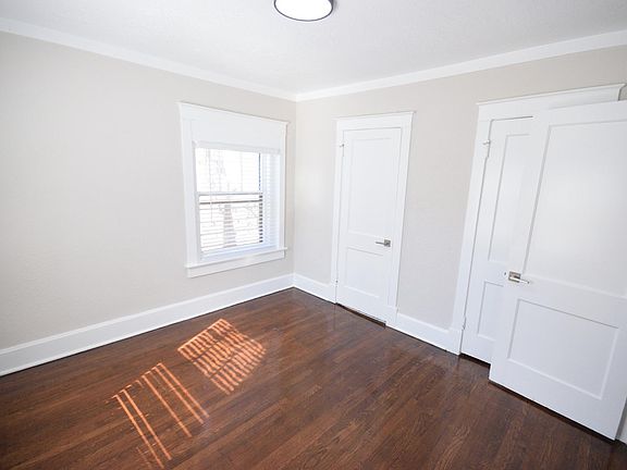 3rd image of 1610 W 37th St #20