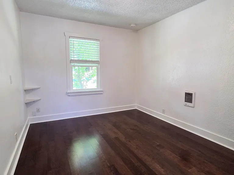 8143 10th Ave SW — Photo 15