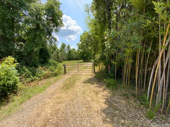 809 Firehouse Rd, Quitman, AR 72131