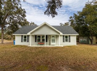 57 Fred Cooper Rd, Waynesville, GA 31566