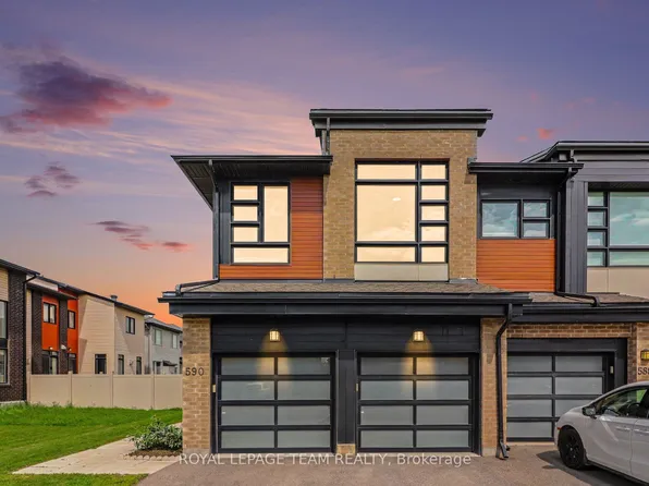 590 Triangle St, Ottawa, ON K2V 0M1