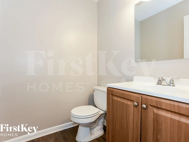 4808 Woodlands Pkwy — Photo 15