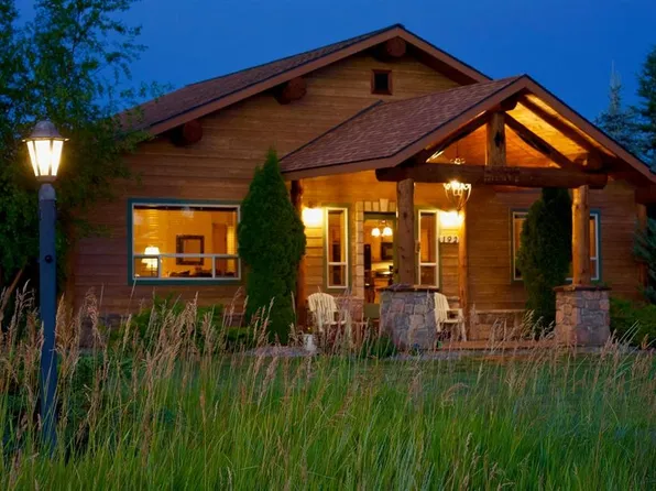 192 Leonard Ln, Eureka, MT 59917
