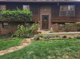 17086 Glenmore Ct, Culpeper, VA 22701