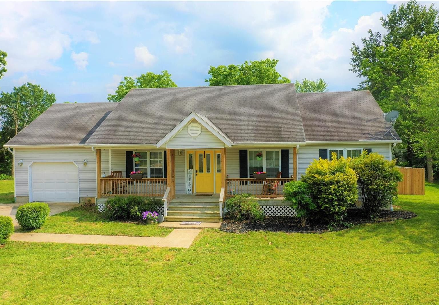 2 Brady Ln, Salem, MO 65560 Zillow