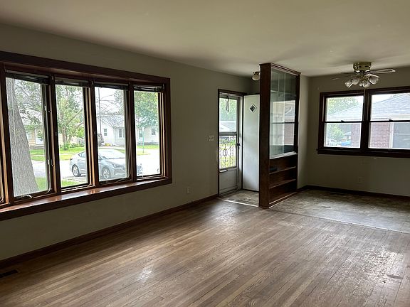 3rd image of 1811 N 58th St