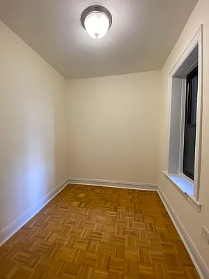 Rented by City Connections Realty | media 8