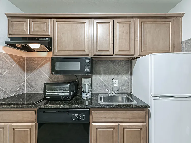1025 Swanson St — Photo 41