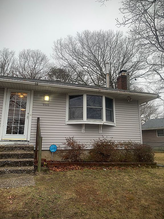 966 Mastic Rd, Mastic, NY 11950 Zillow
