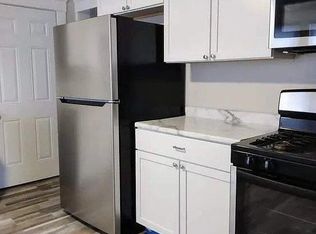 2593 W 10th St APT 4, Cleveland, OH