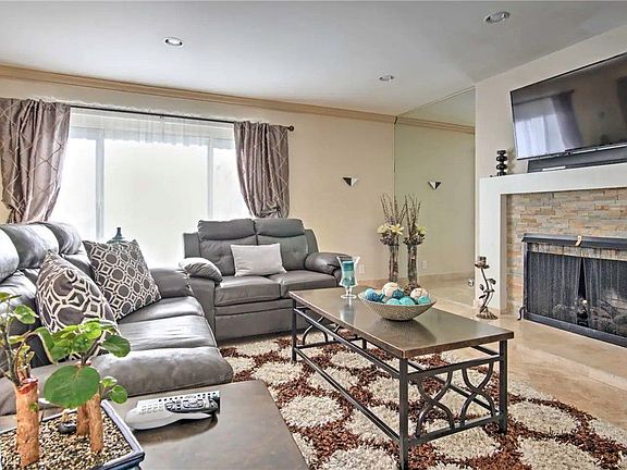 5th image of 2100 Westlund Dr