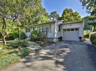 12 Harris St, Nashua, NH 03060