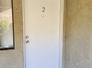 28315 Hillfield Ln APT 2, Canyon Country, CA 91351