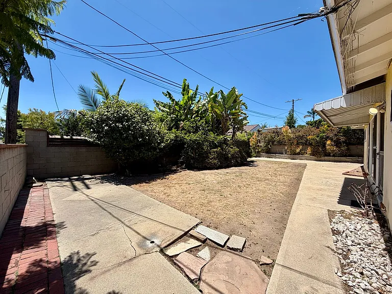 7328 W 88th Pl — Photo 9