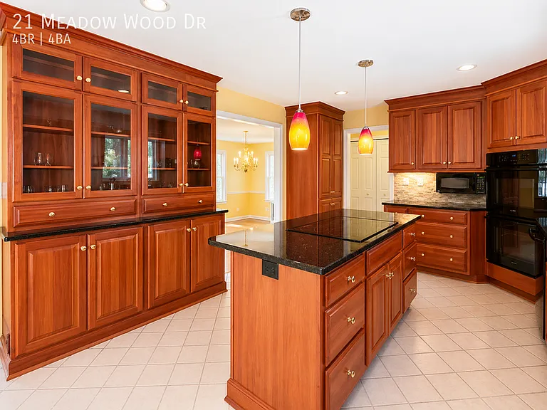 21 Meadow Wood Dr — Photo 8