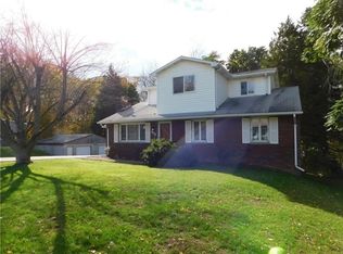 370 Hutter Ave, Ellwood City, PA