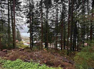 1853 Bartlett Ave, Juneau, AK 99801