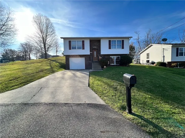 203 Woodland Ave, Barnesville, OH 43713