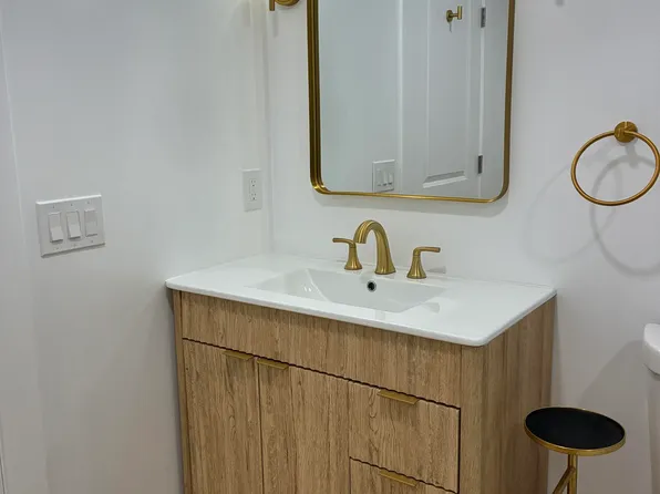 716 11th Street image 32 of 37