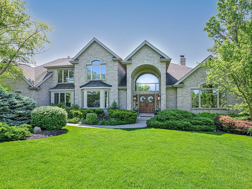 1st image of 713 Birch Hollow Dr
