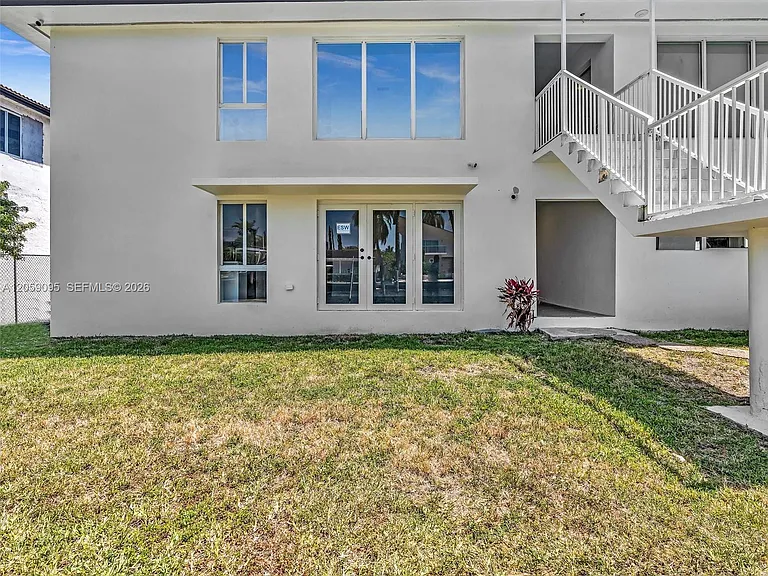 11900 N Bayshore Dr #207 — Photo 5