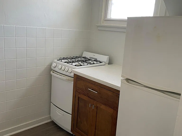 130 Jackson St #3 — Photo 18