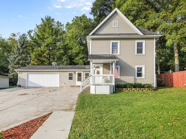307 Prairie St, Lodi, WI 53555